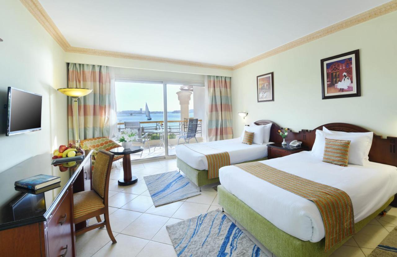 Tolip Aswan Hotel Экстерьер фото