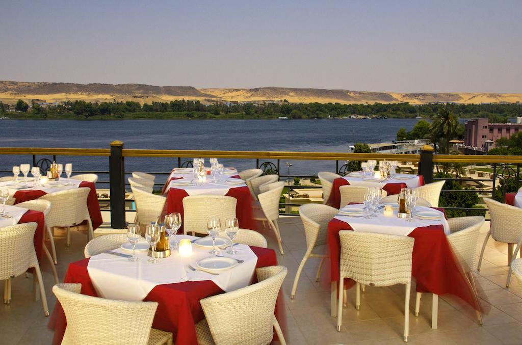 Tolip Aswan Hotel Экстерьер фото