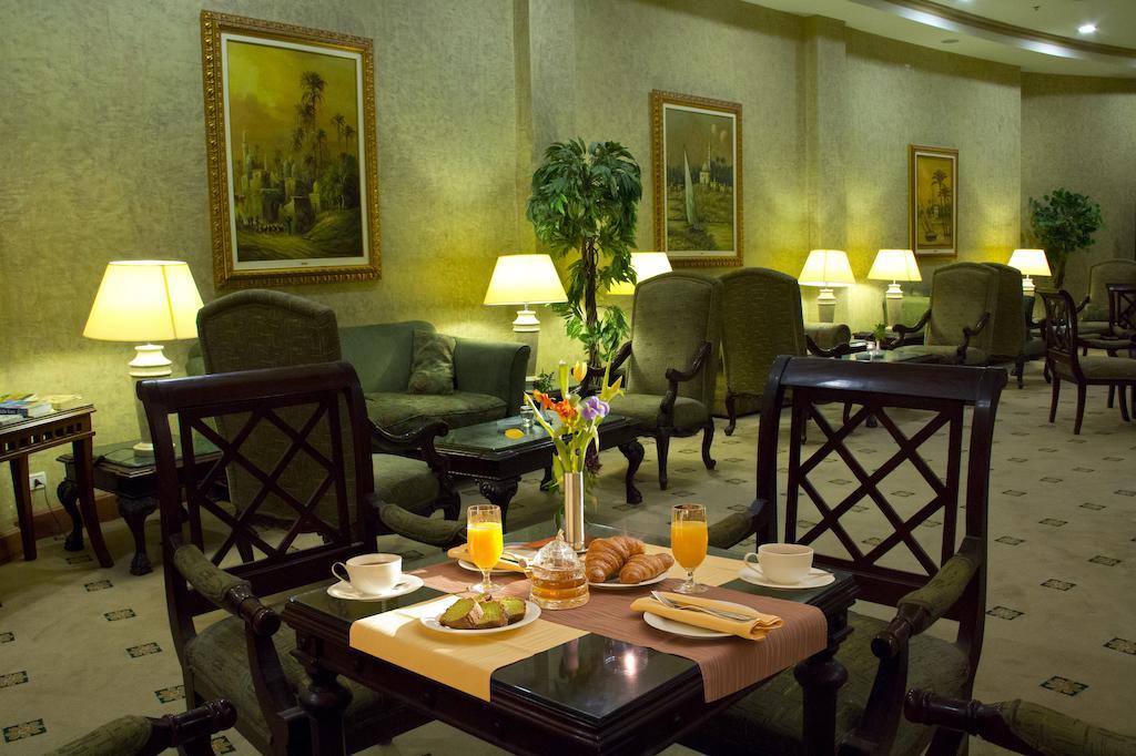 Tolip Aswan Hotel Экстерьер фото