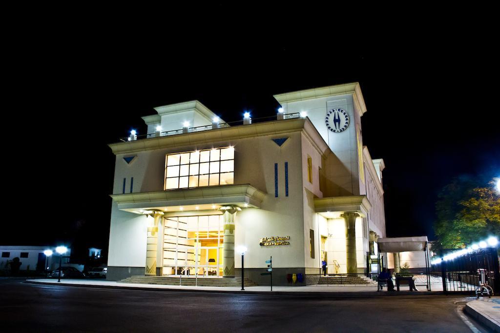 Tolip Aswan Hotel Экстерьер фото